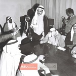 1972_المغفور له (بإذن الله) الشيخ زايد يفتتح الدورة الاولى لمجلس الشورى الاتحادي